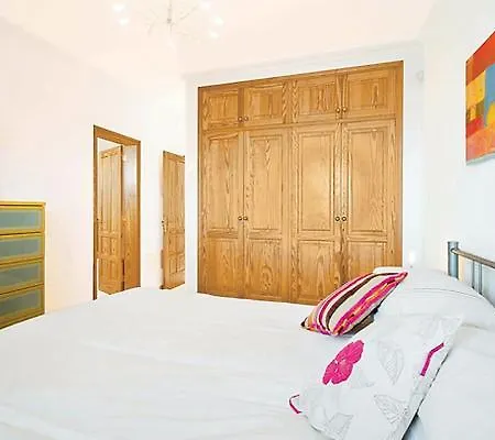 Amaryills Villa